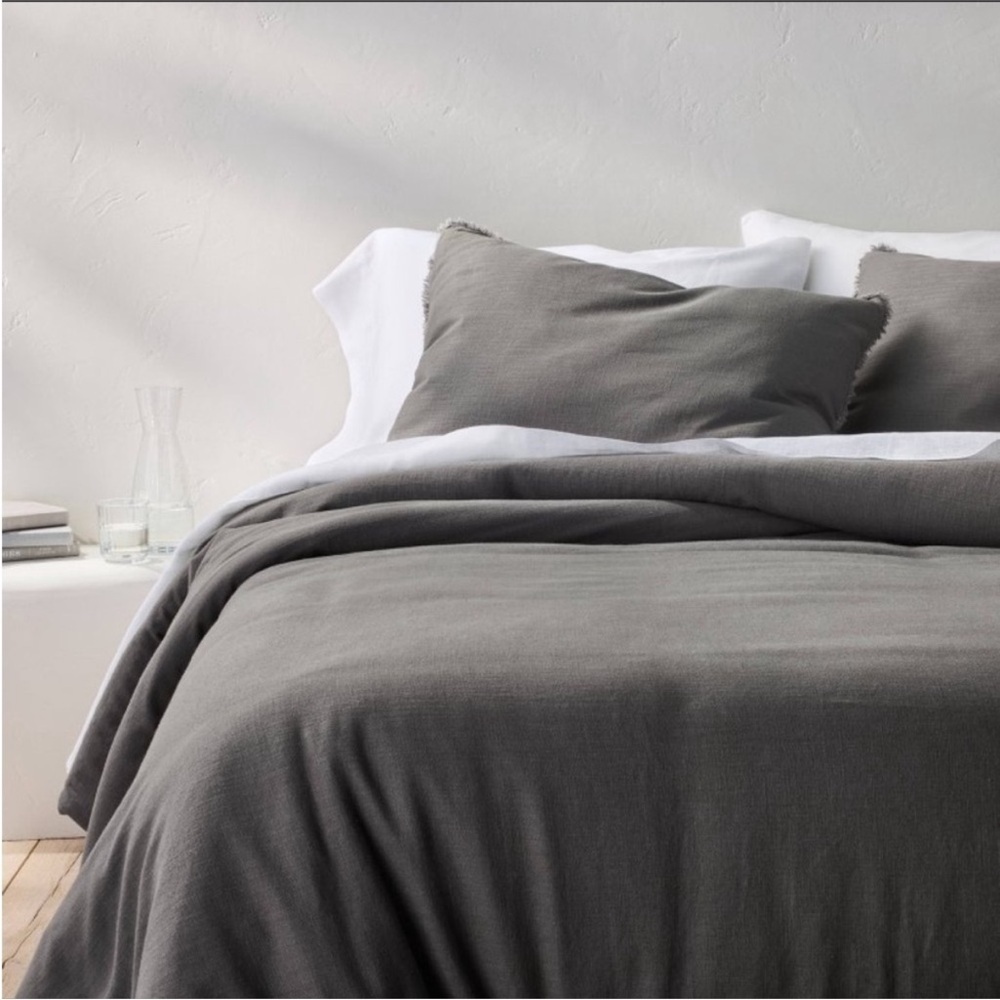 NWT Full/Queen Heavyweight Linen Blend Comforter &
Sham Set Dark Gray - Casaluna - Picture 3 of 7